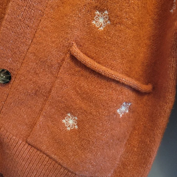 A.N.A Rust Floral Button Front Cardigan Sweater Womens Medium Fall Cozy Top - Picture 6 of 8